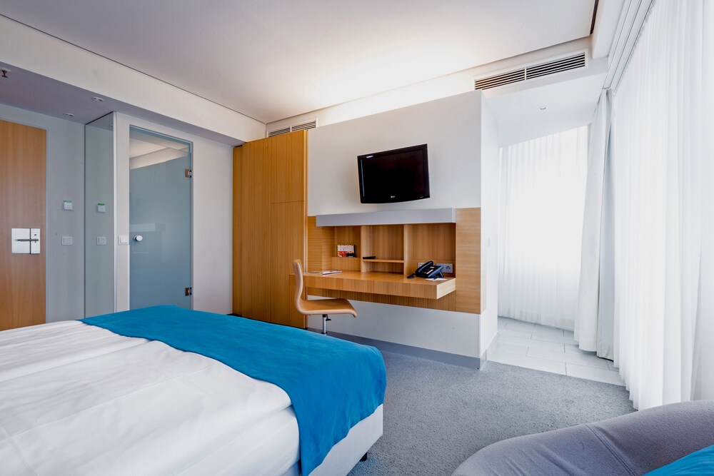 Lindner Hotel Berlin Ku’damm, part of JdV by Hyatt