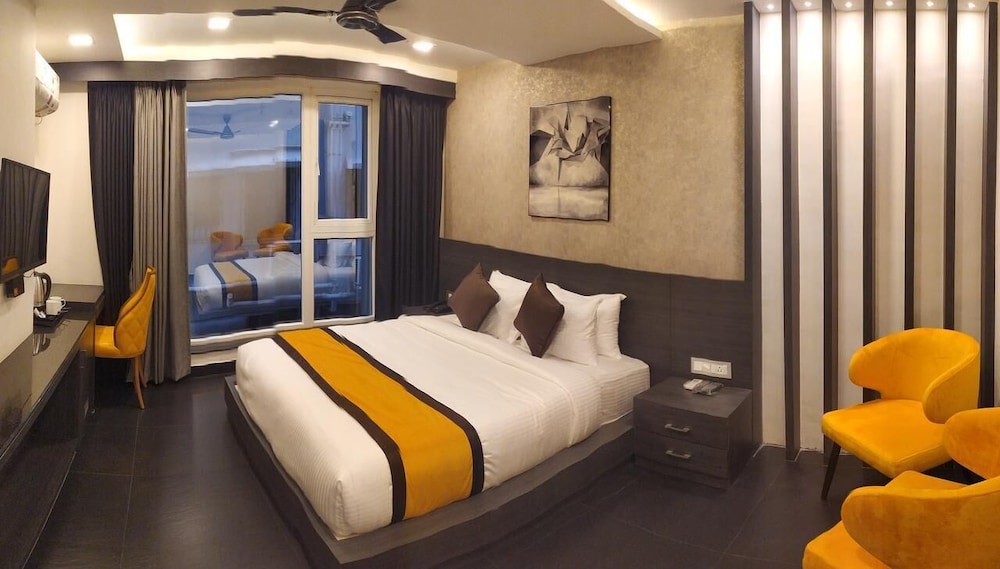 Kzar Corporate Hotel