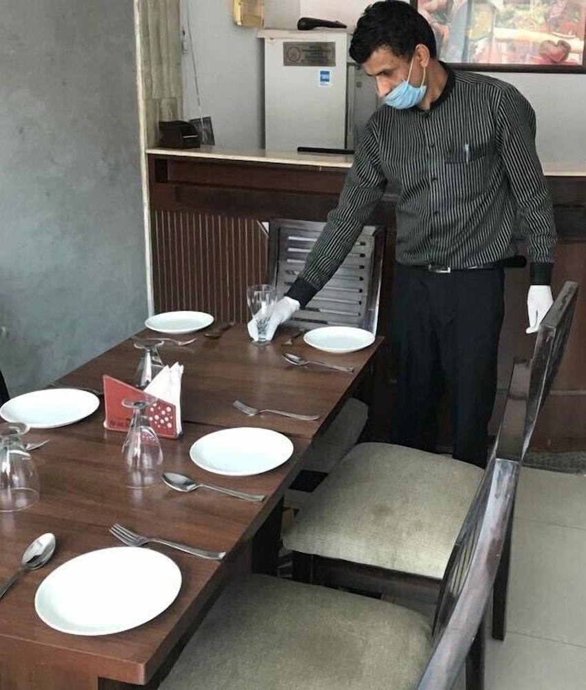 Hotel Saptagiri