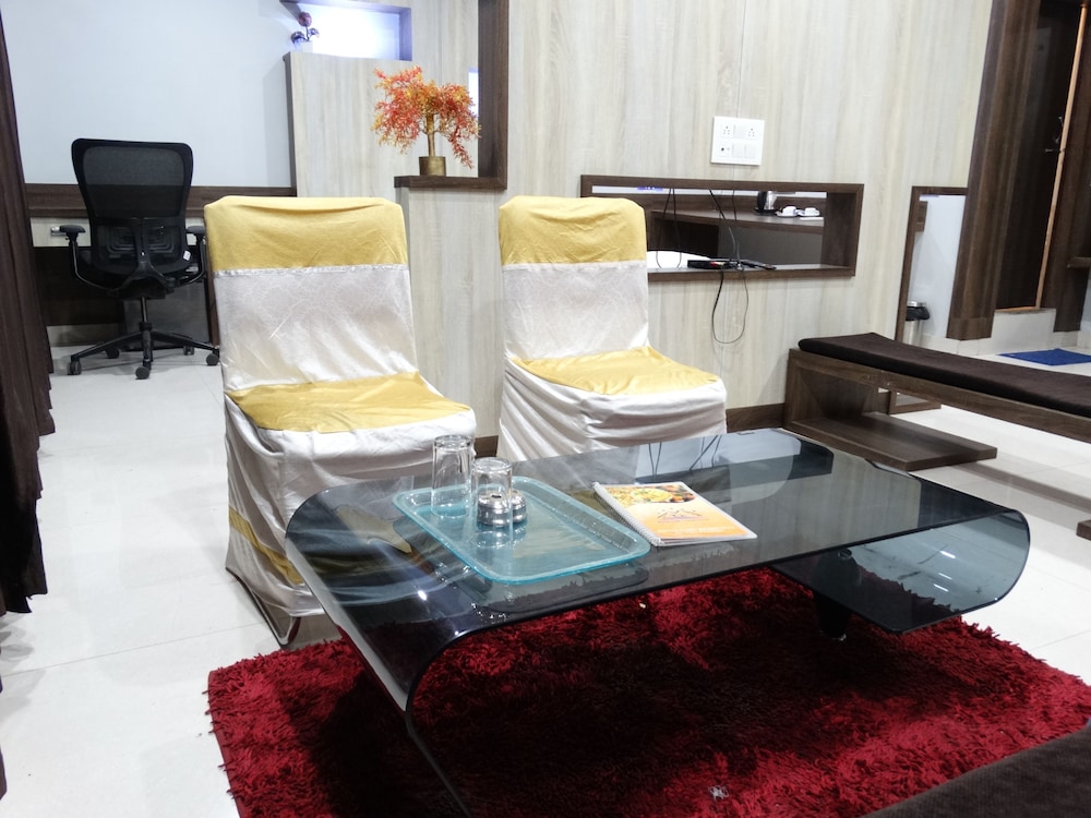 Hotel Garv Residencia Gaya