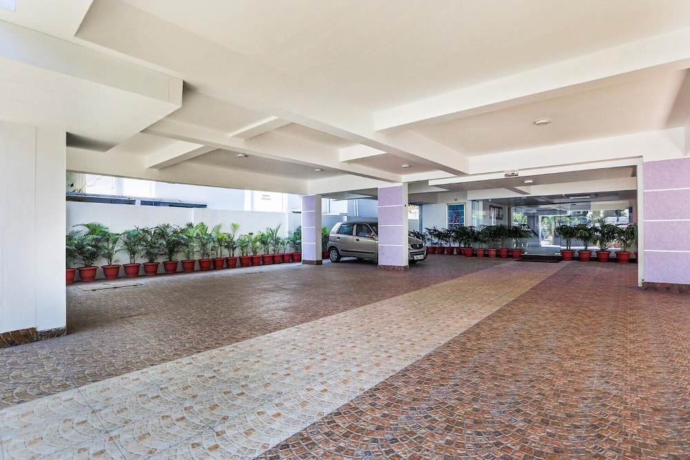 Park Avenue Suites