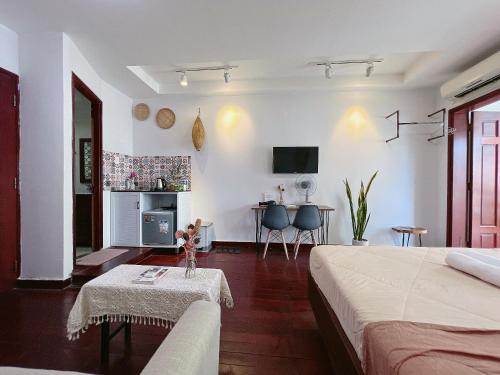 Cỏ Homestay Family