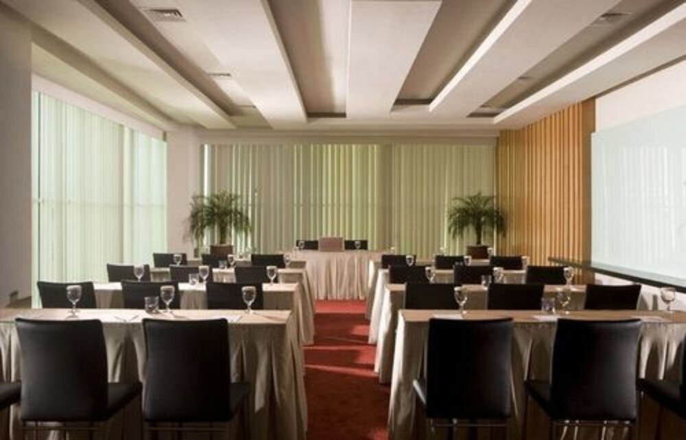 Hotel Santika Bsd City Serpong