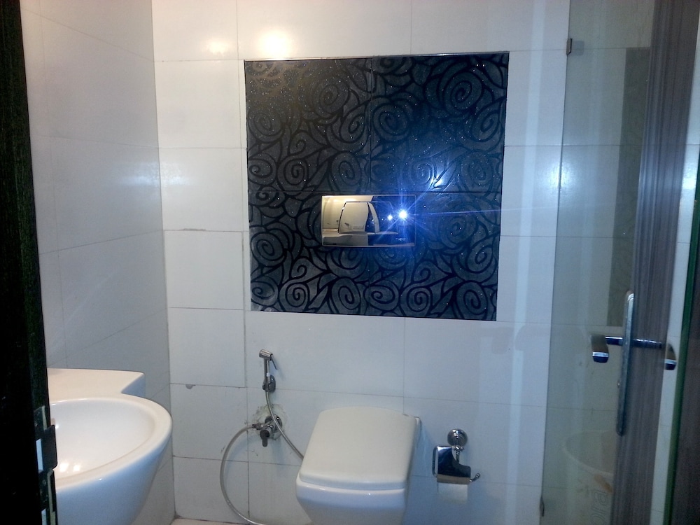 Hotel Delhi Pride
