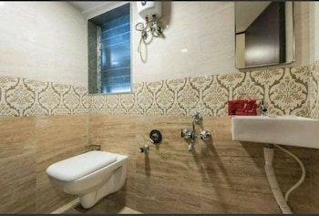 Hotel New Artus Inn