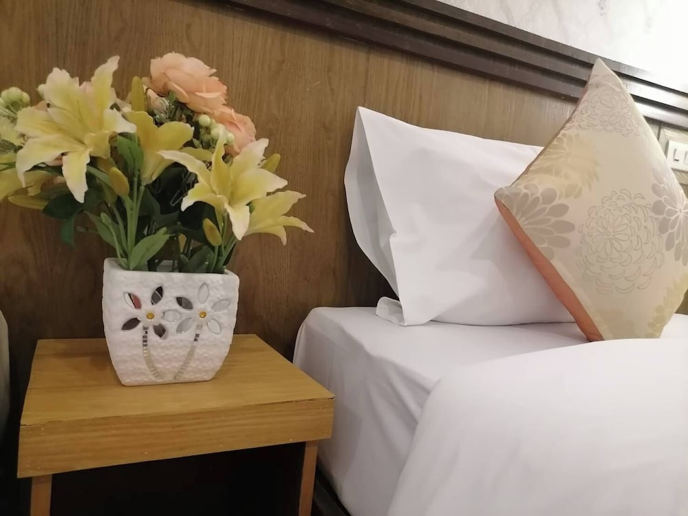 NJ Patong Hotel