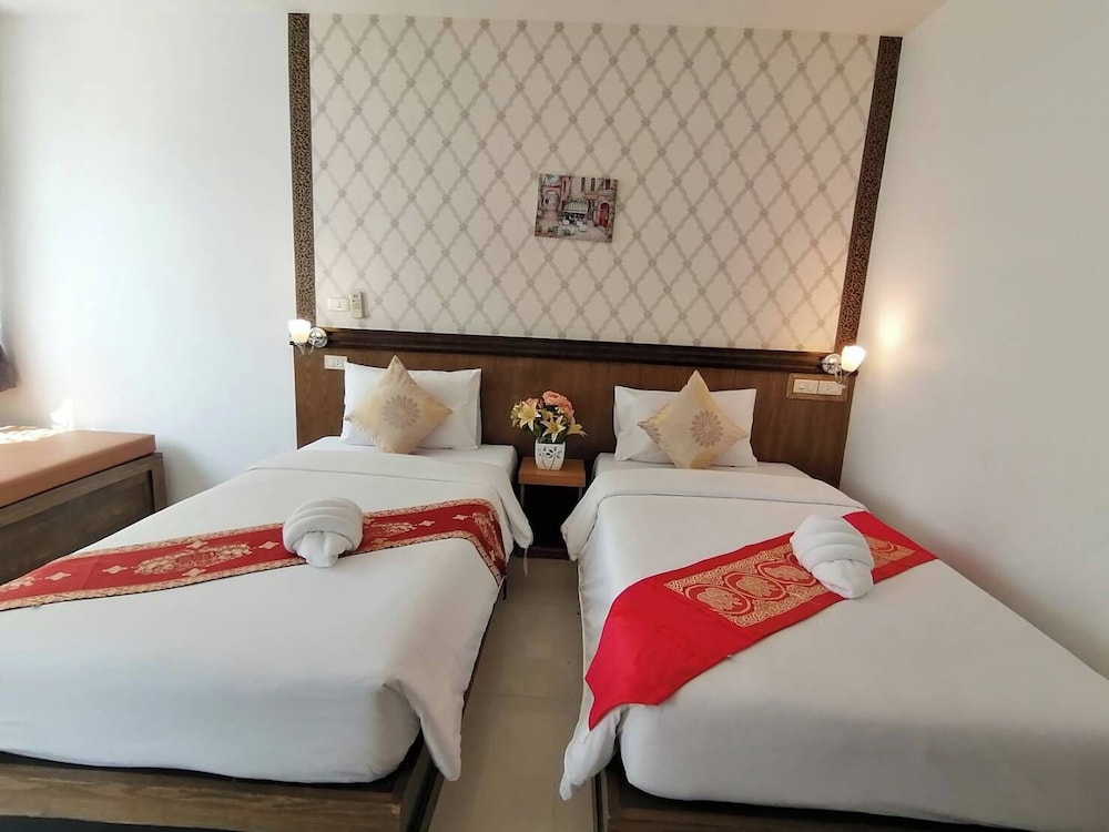 NJ Patong Hotel