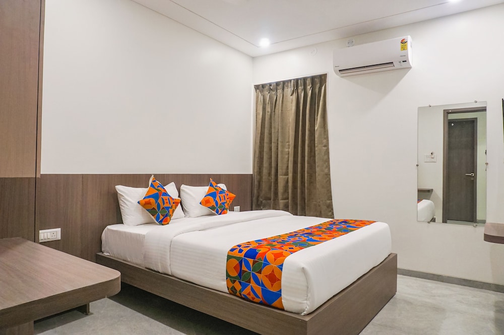 FabHotel Prime Athiti Delight Stay