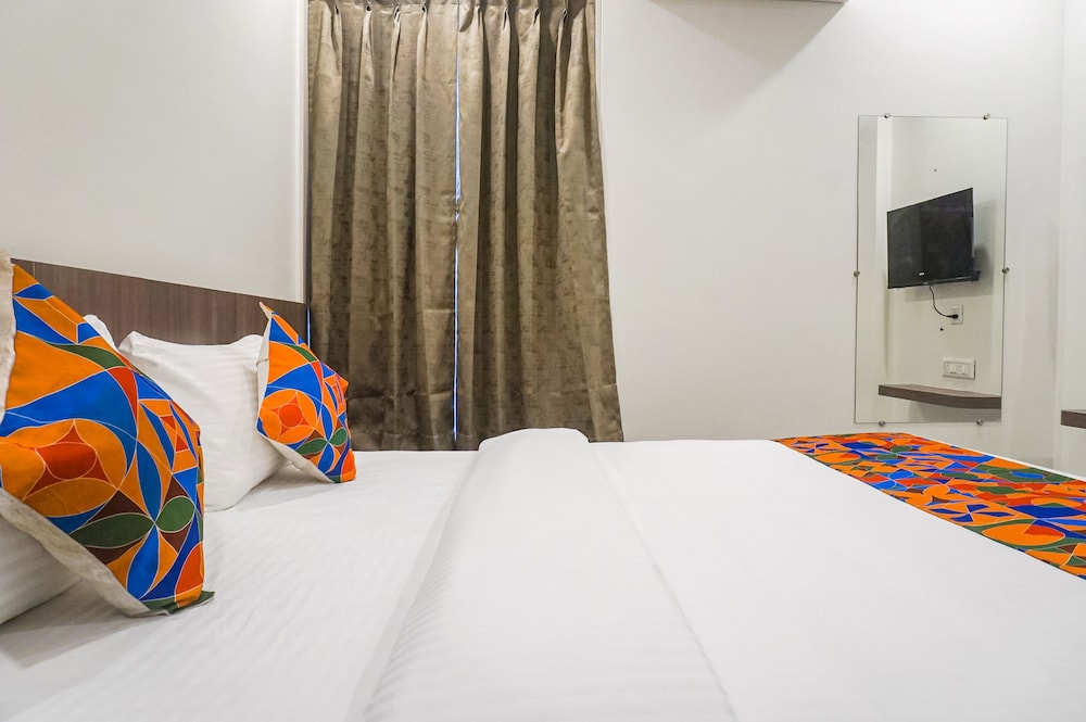 FabHotel Prime Athiti Delight Stay