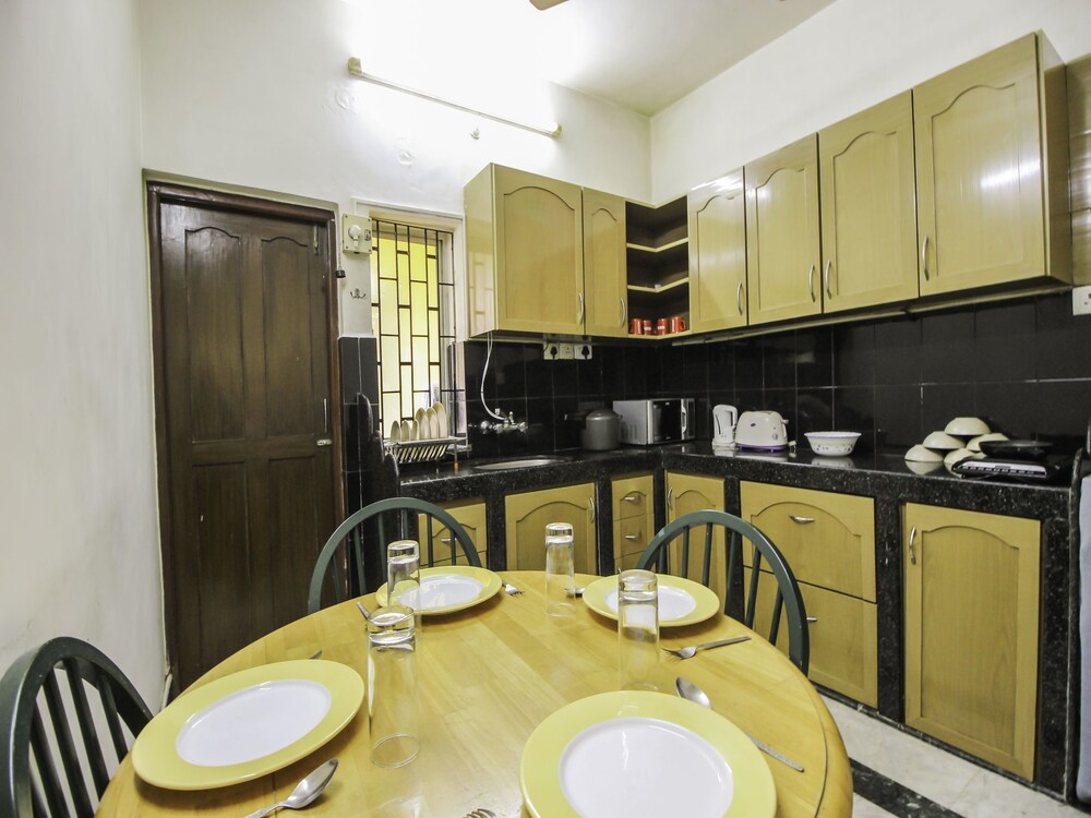 OYO 10837 Home Classic 2BHK Near Majorda Beach