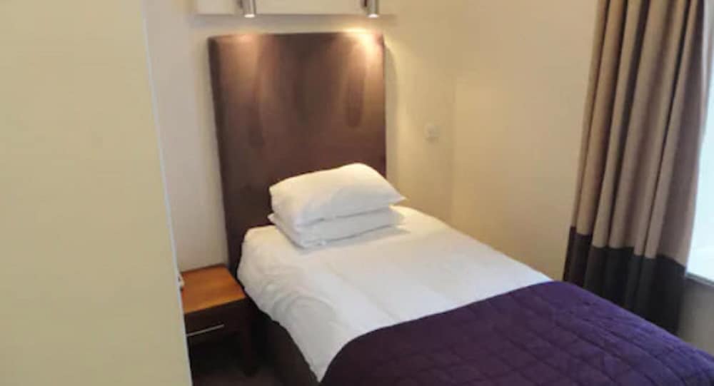 The Sandyford Hotel