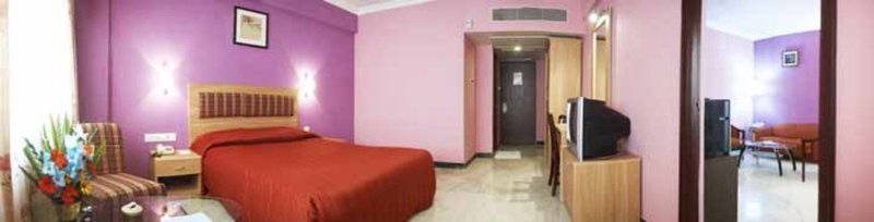 Fabhotel Prime Royal Regency Central Station