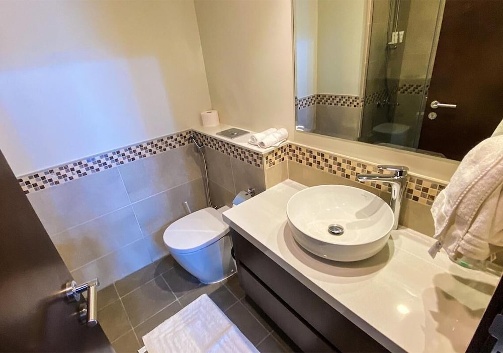 Mh- Brand new 2 Bhk Vera Residences Ref 24001