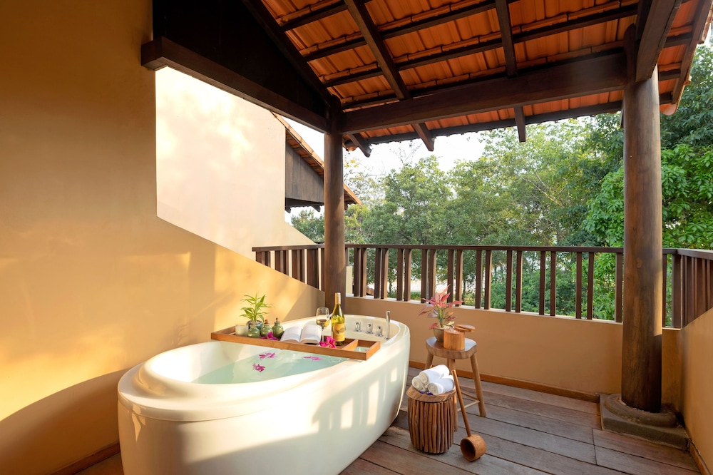Green Bay Phu Quoc Resort & Spa