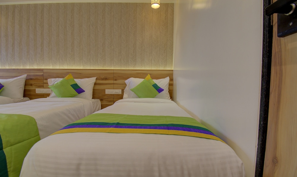 HOTEL AMISHA INTERNATIONAL