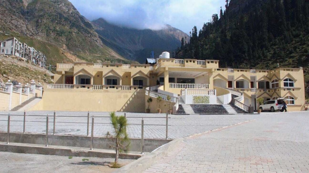 Al Cazar Fort