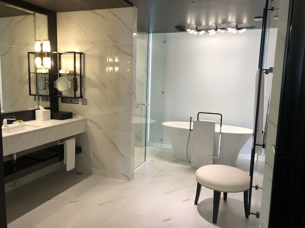 InterContinental Dhaka by IHG