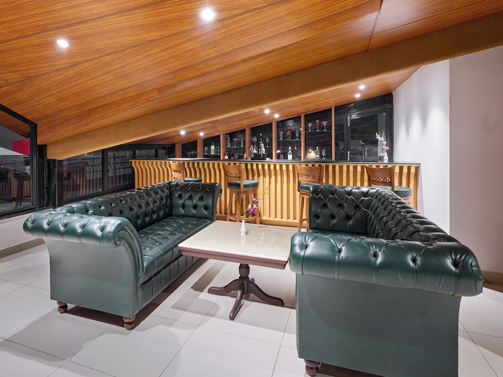 Regenta Place Dalhousie-  500 mts walkable from Mall Road