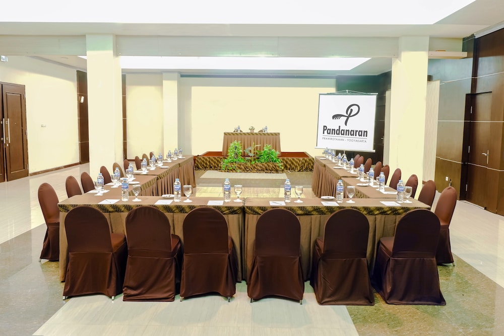Pandanaran Prawirotaman Yogyakarta