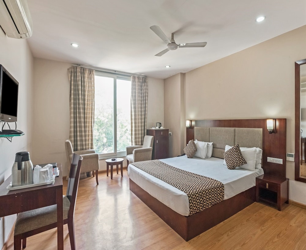 Hotel Royal Palm - A Budget Hotel in Udaipur