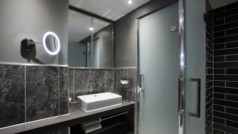 Holiday Inn Manchester - City Centre by IHG