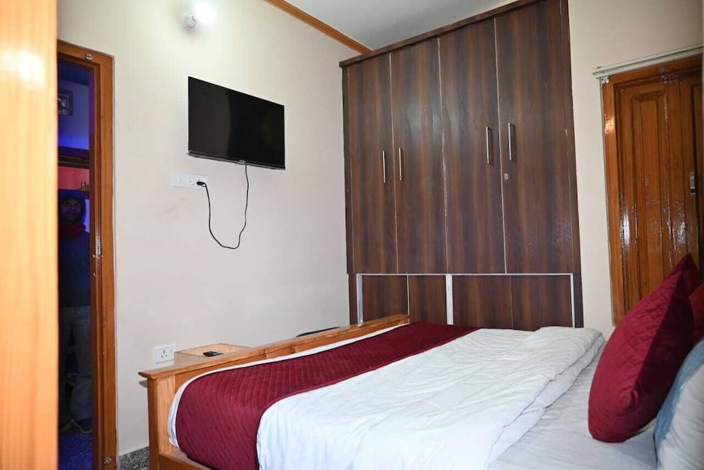 Hotel Lohaghat Regency By Royal Collection Hotels