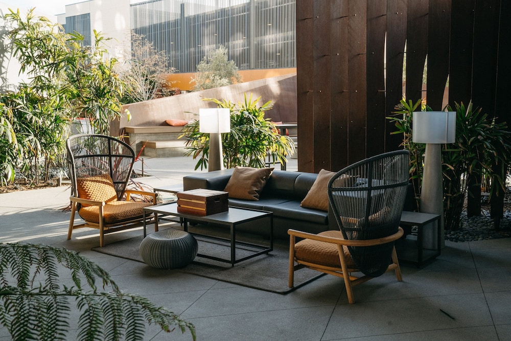 TETRA Hotel,  Autograph Collection