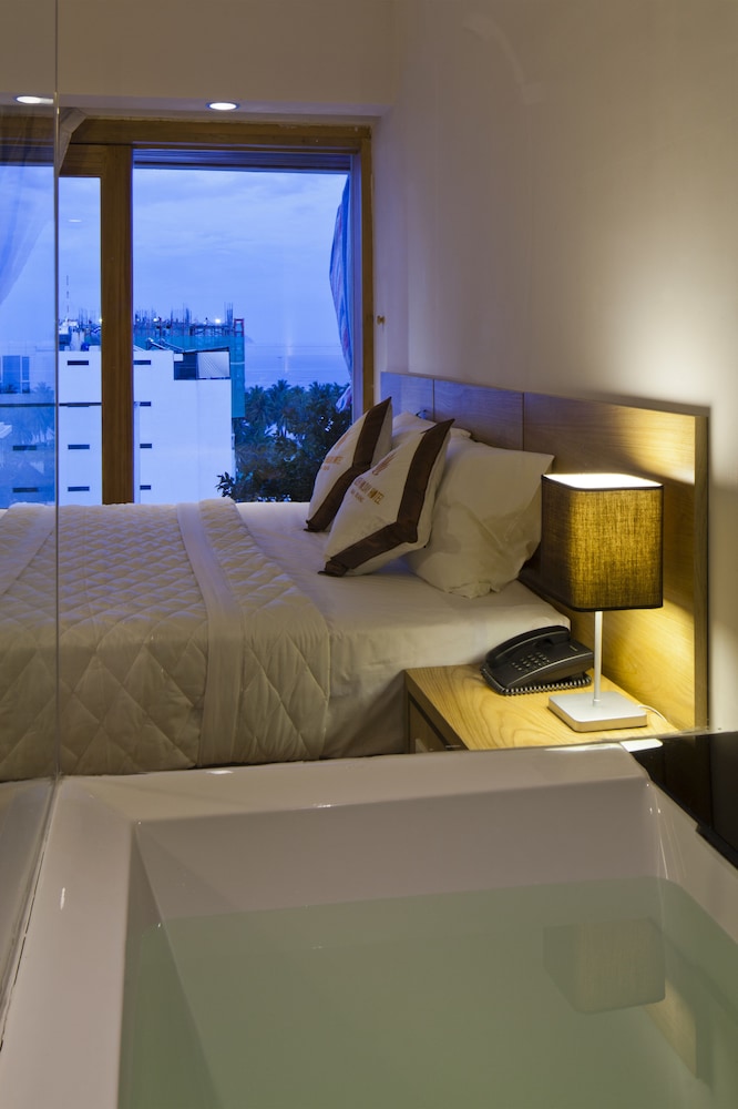Golden Holiday Hotel Nha Trang