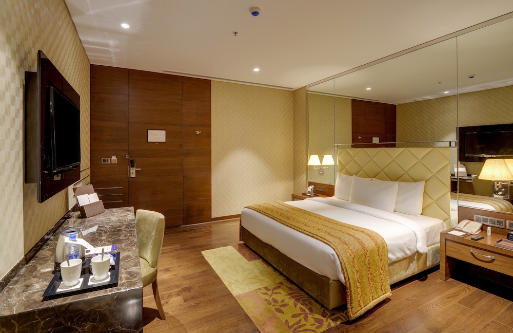 Niranta Transit Hotel Mumbai Airport - At Arrivals