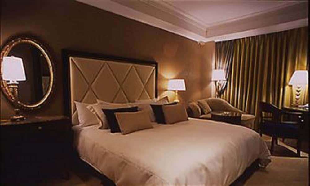 Hotel New Grand
