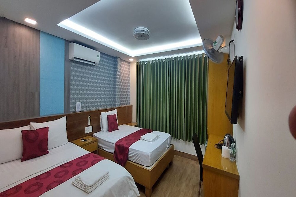 Ailen Garden II Hotel