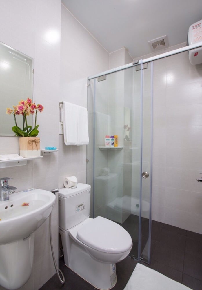 Ailen Garden II Hotel