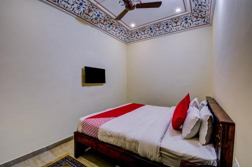 Hotel Dev Palace