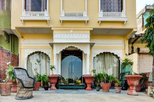 Hotel Dev Palace