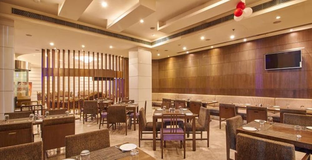 Platinum Hotel