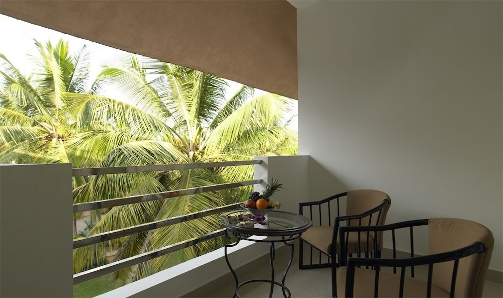 Royal Orchid Resort & Convention Centre Bangalore