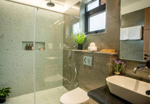 Elivaas Cloud 7 3BHK Near Vagator Beach