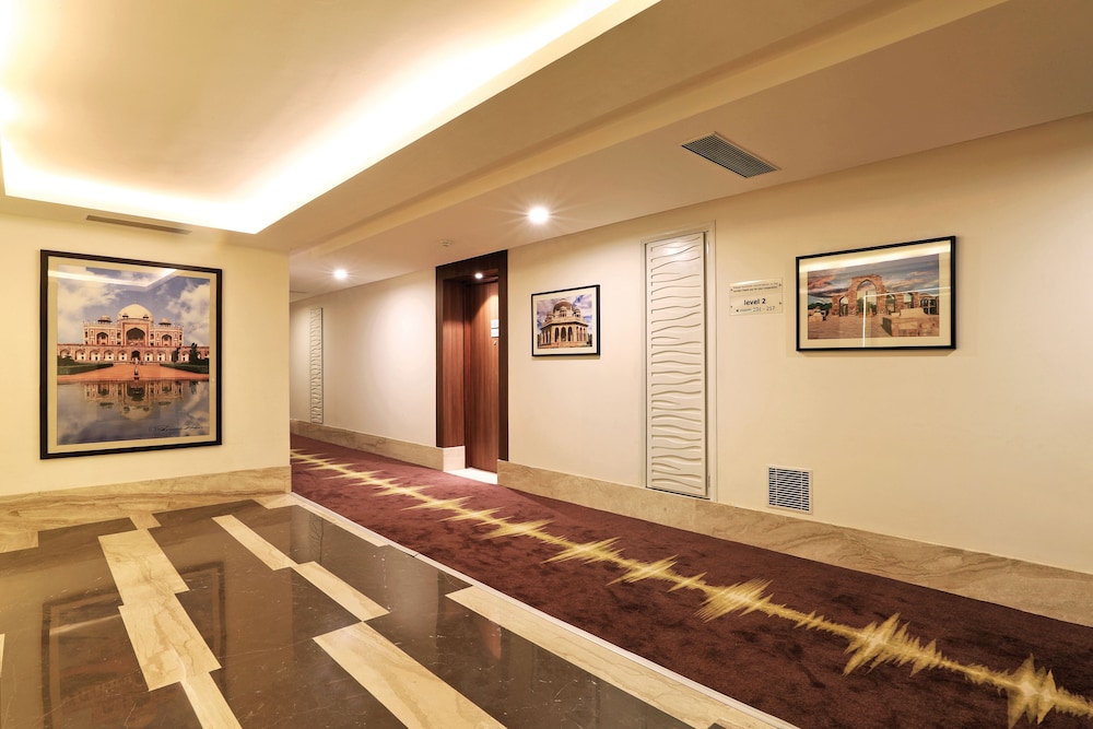 Lemon Tree Hotel, Sohna Road, Gurugram
