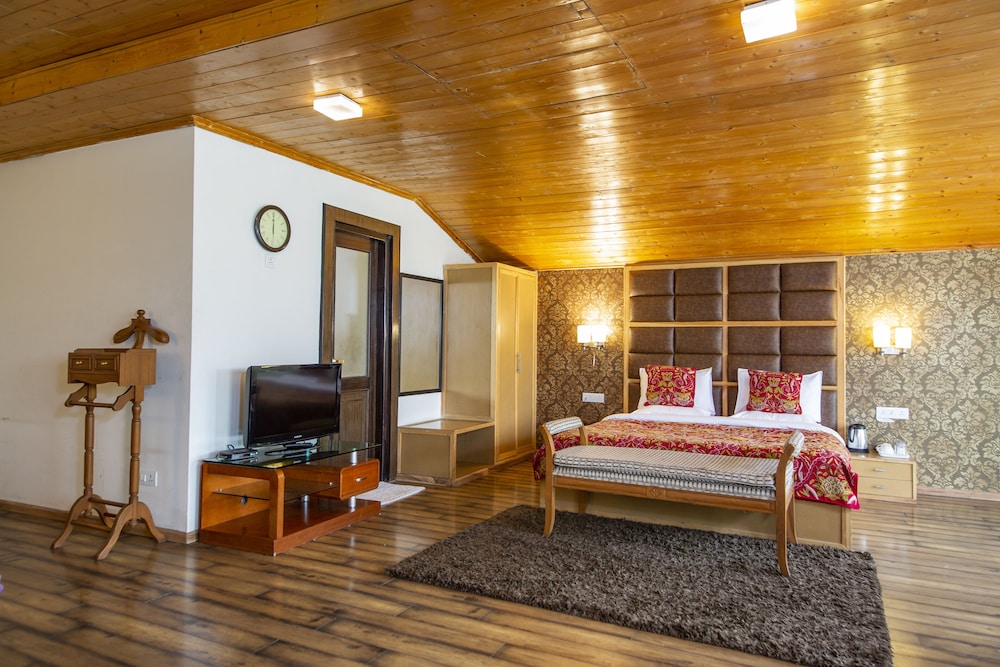 Hotel Grand Mahal