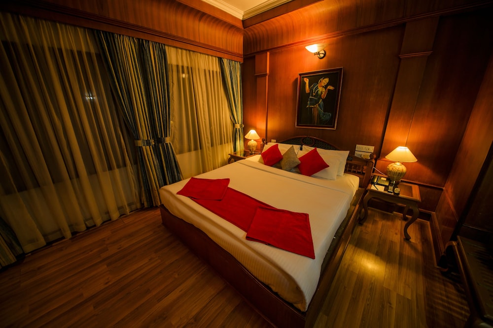 The Renai Cochin