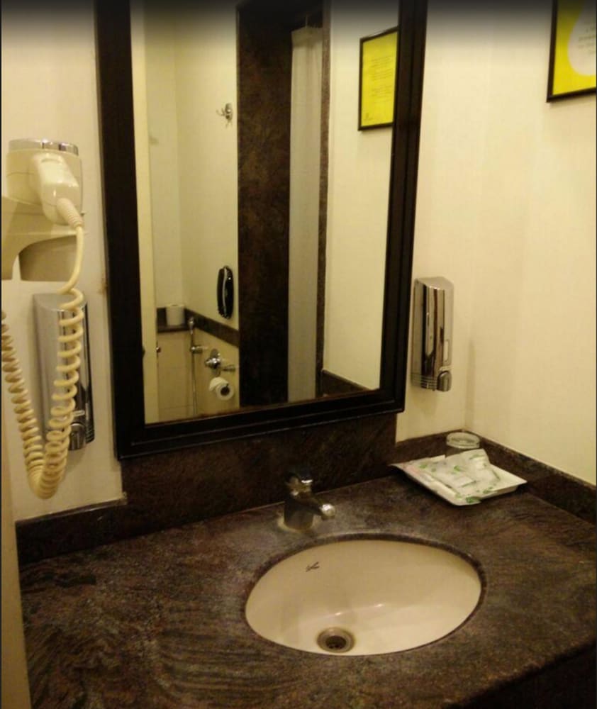 Lemon Tree Hotel, Gachibowli, Hyderabad