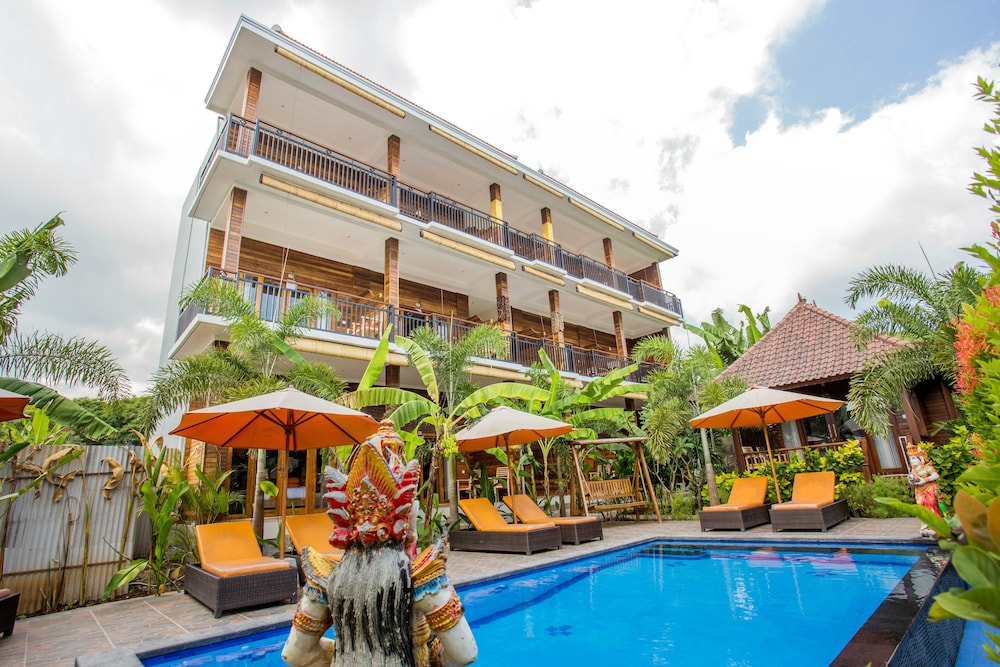 Dinatah Lembongan Villas