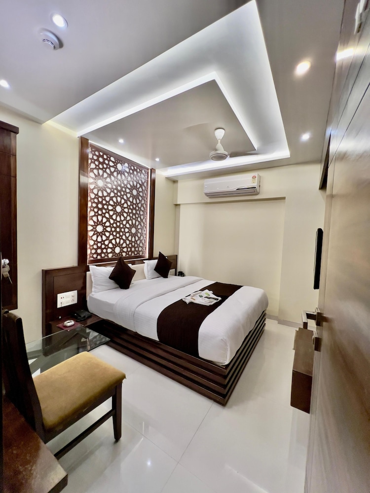 Hotel Rest Inn