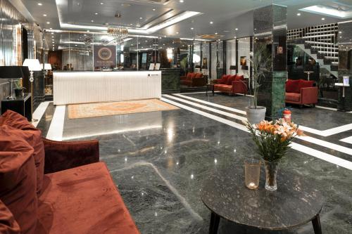 Foxoso Hotel Delhi Airport