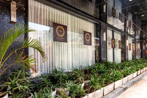 Foxoso Hotel Delhi Airport