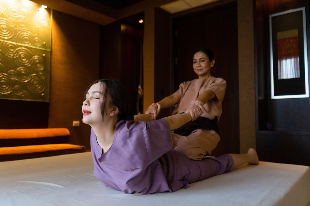 Hilton Bangkok Grande Asoke