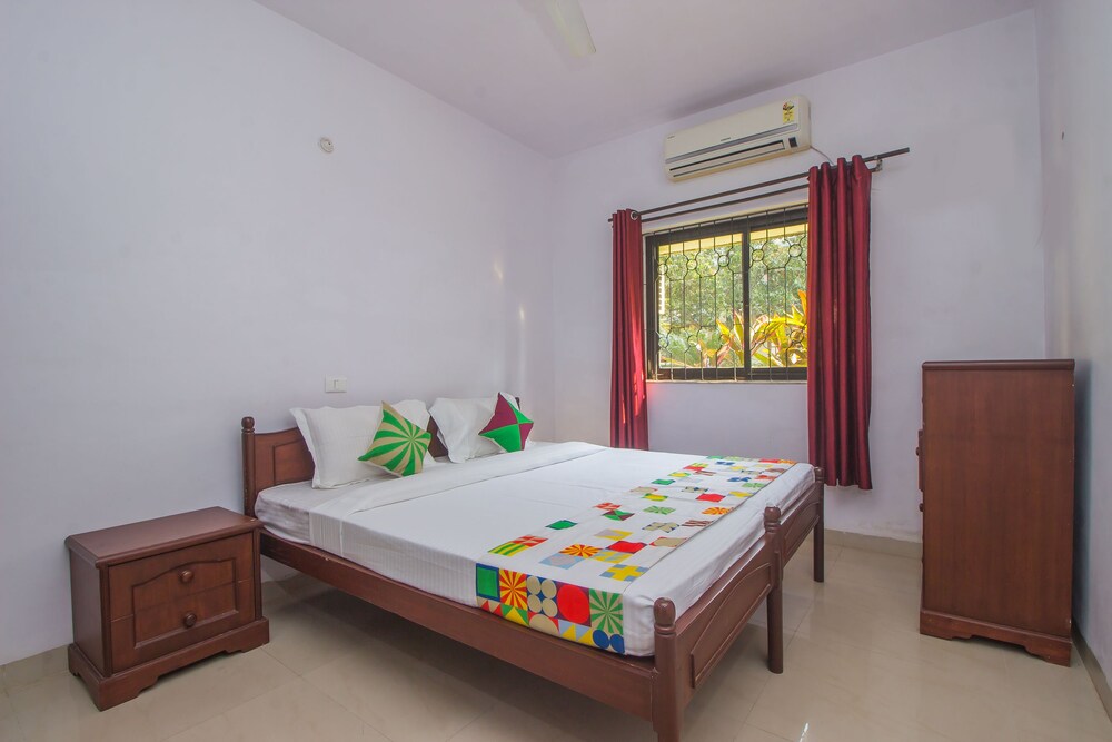 OYO 24375 Home Cosy 2BHK Varca