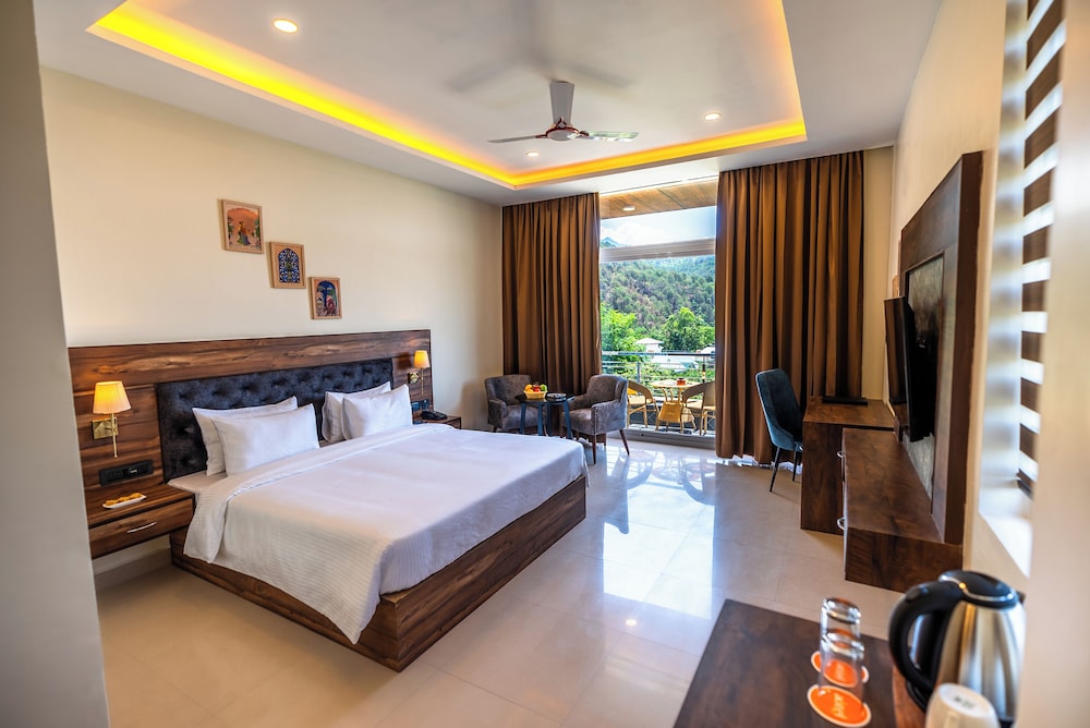 AOTEL by Clarks Inn