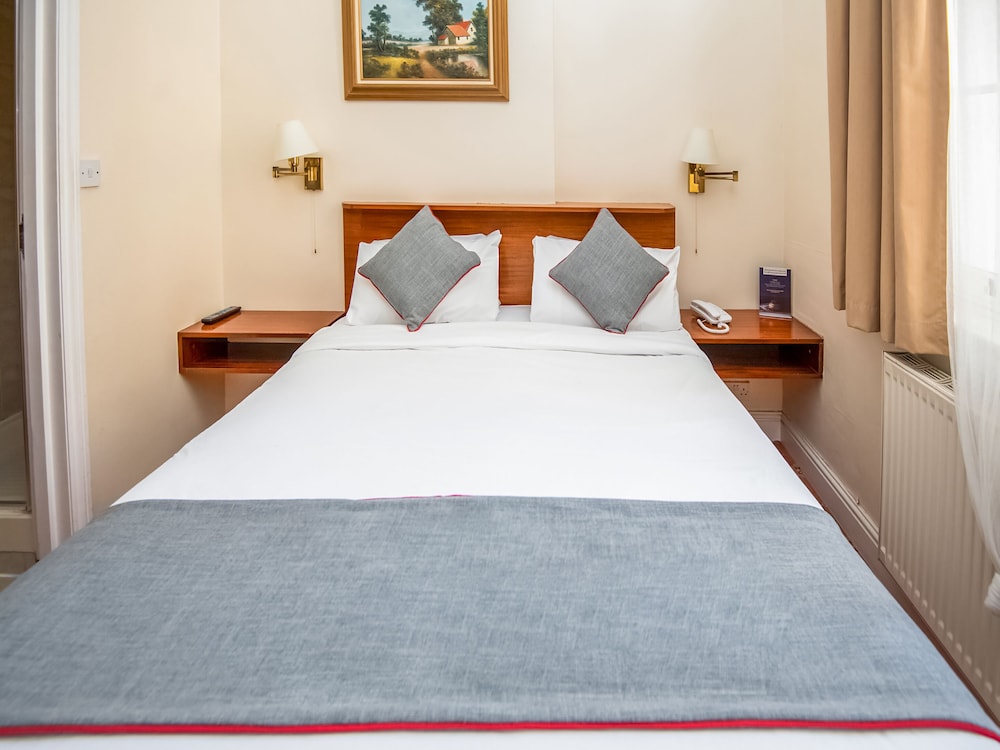 St George Hotel