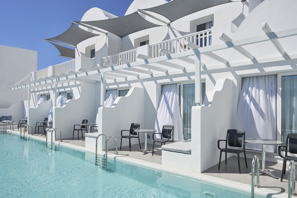 Aressana Spa Hotel and Suites